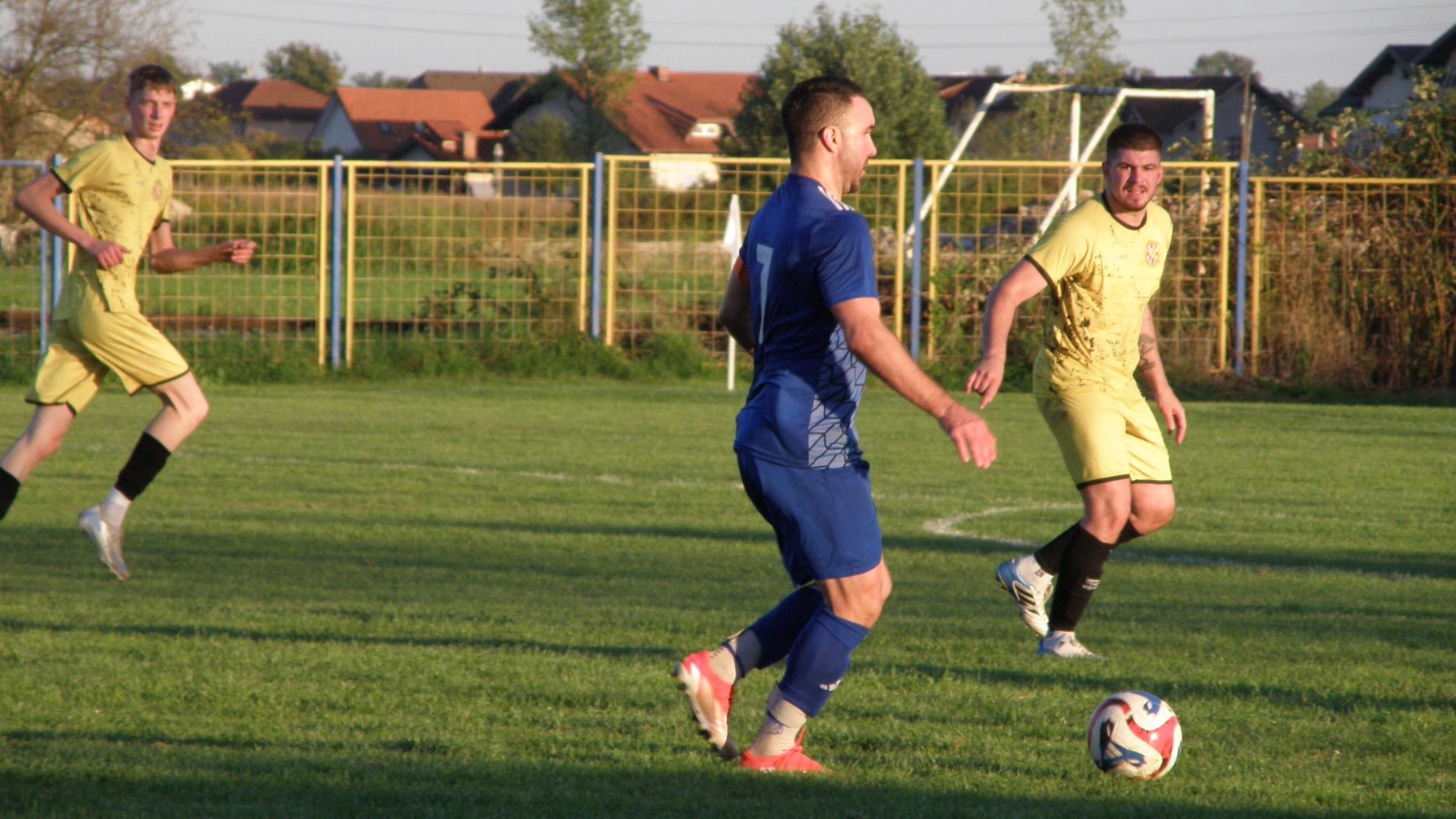 P9200075-1.jpg